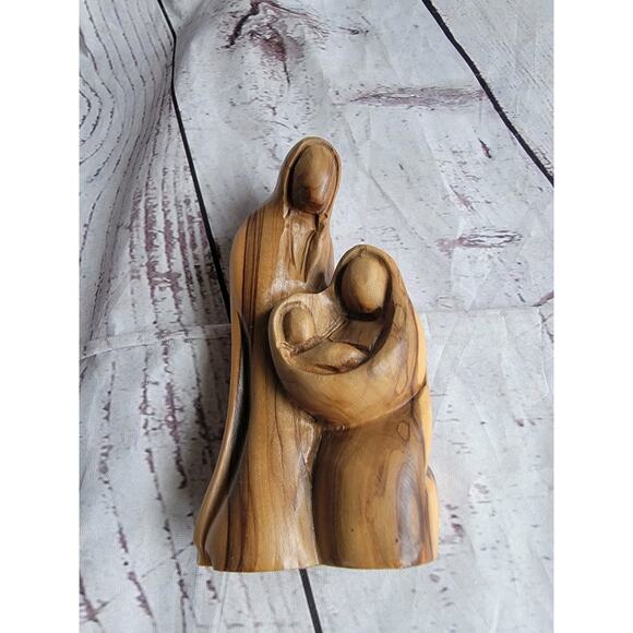 Holy Family Olive Wood Joseph Mary Baby Jesus 5in Hand Carved Religious Figurine - Picture 8 of 8
